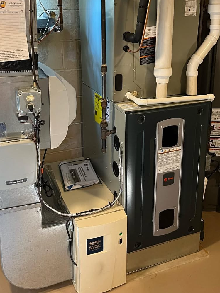 Jeffersontown — Replaced Trane pressure switch and restored full heat output.