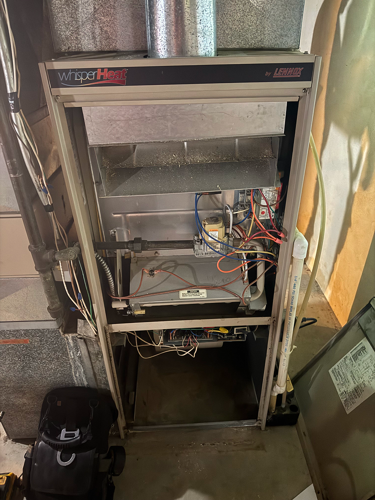 Douglass Hills — Cleaned Lennox burners and recalibrated thermostat for steady heat.